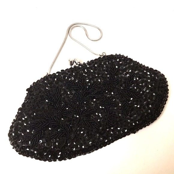 Clutch hand beaded & sequins 9”x5” in EUC elegant - Picture 1 of 7